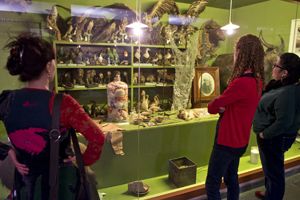 LA HISTÒRIA ARTIFIC