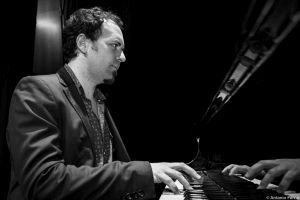 Roger Mas Group pres